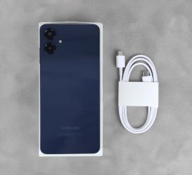 Samsung Galaxy A06 Черный
